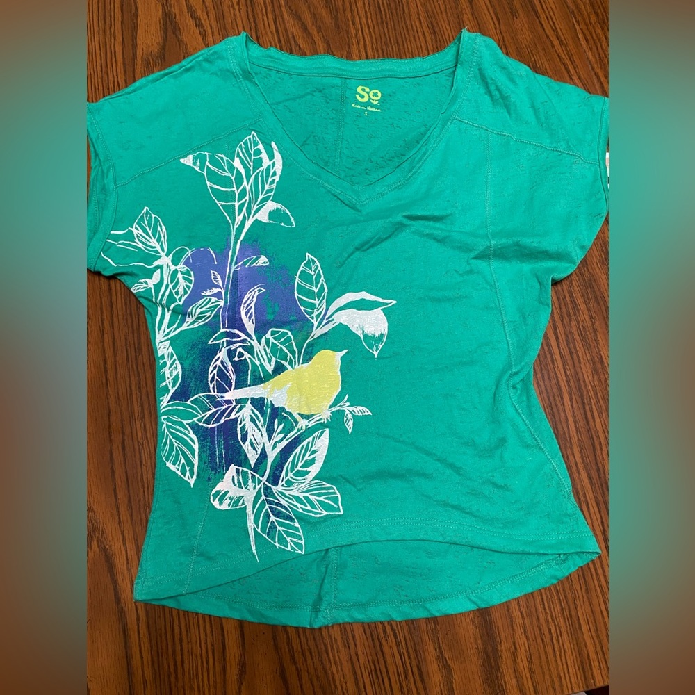 JUNIOR T-Shirt